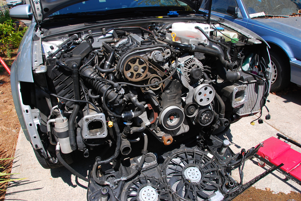 What Is A Car Serpentine Belt?